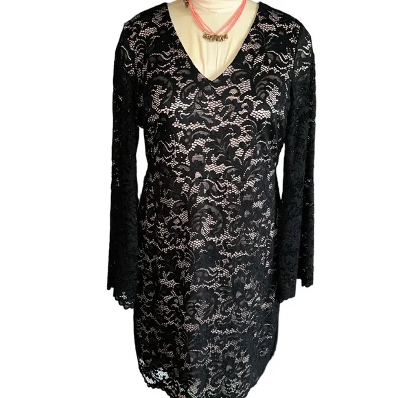 Ivanka Trump | Dresses | Ivanka Trump Black Lace Vneck Bell Sleeve Fully  Lined Dress Size 4 Whimsygoth | Poshmark